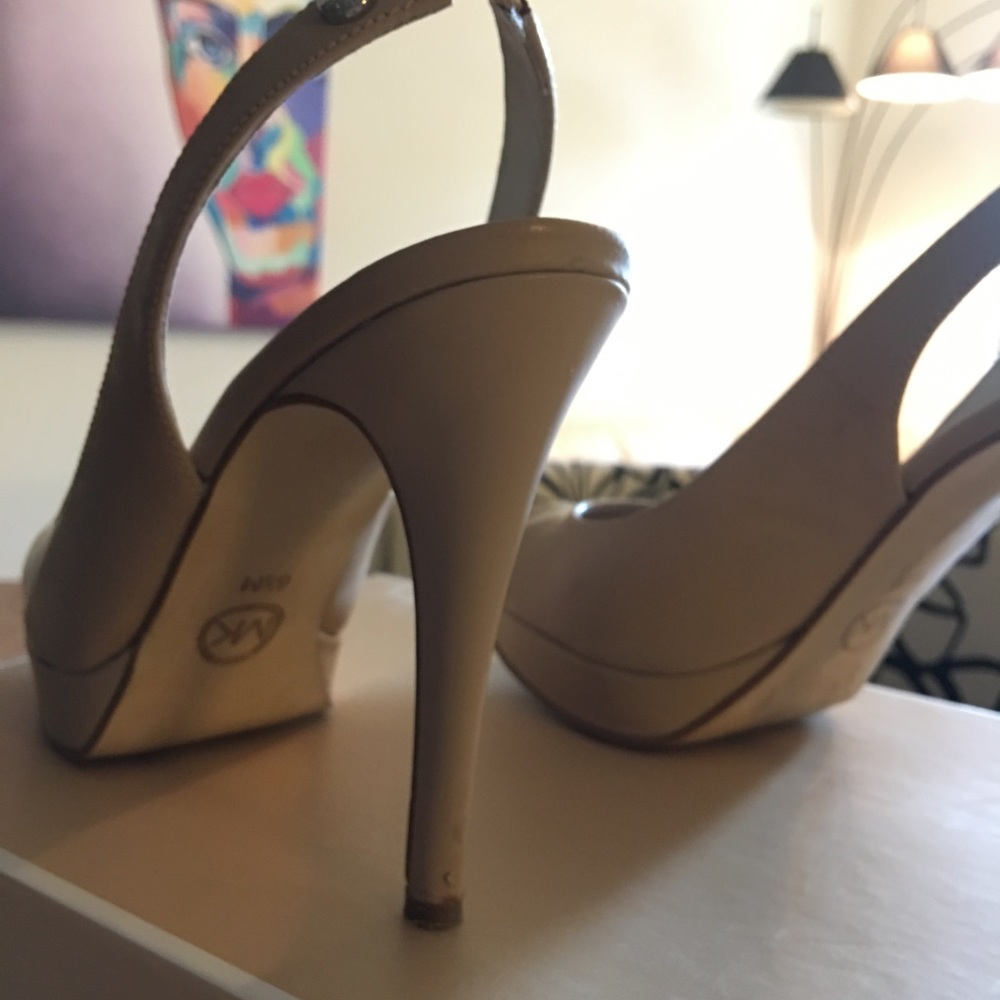 Michael Kors Open Toe Pumps 6 1/2