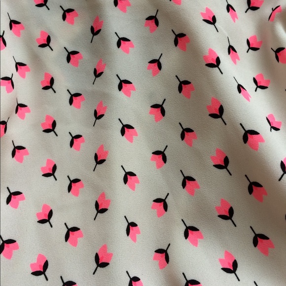 SOLD🚫NWOT Lush Blouson Dress in Rare Floral Print - Picture 5 of 5