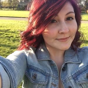 Meet your Posher, Caroline