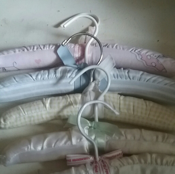 Padded Satin Hangers 5 - Picture 2 of 2
