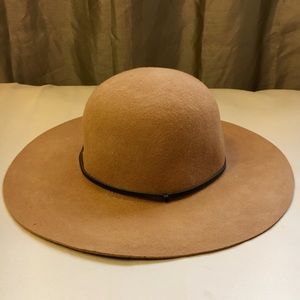FOREVER 21 velvet fedora