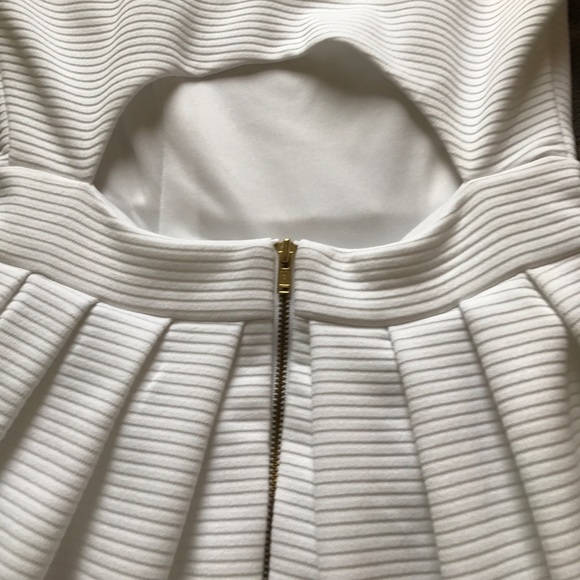 L❤️AMOUR DRESS - Picture 4 of 6