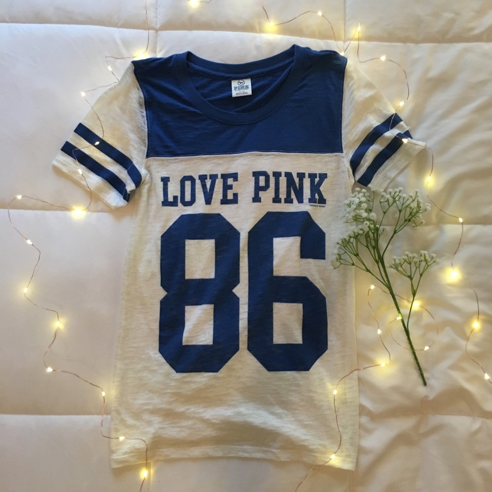 VS PINK T-Shirt