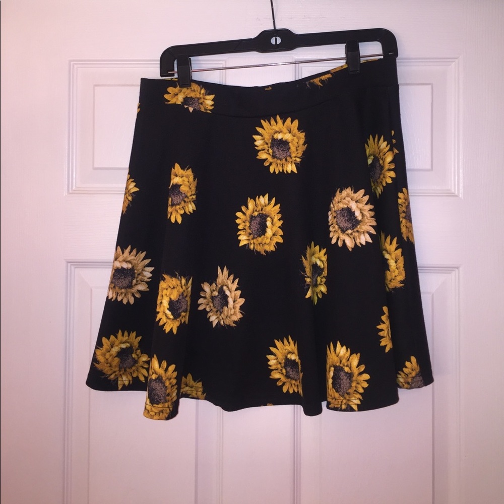 Floral skater skirt