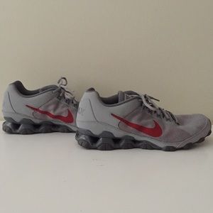 💥LIKE NEW💥 Nike Reax TR Shoes