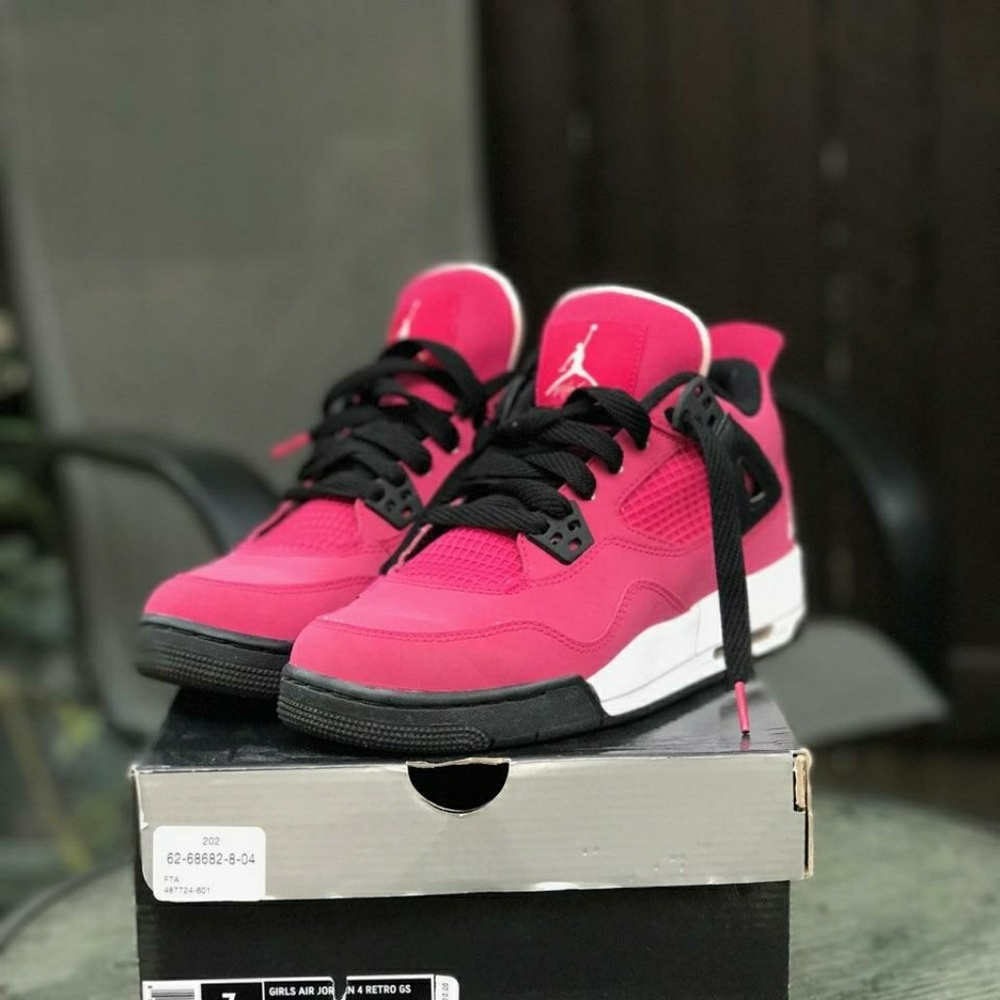 Girls Air Jordan Retro 4