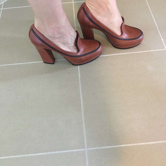 Tod's Shoes - Tods platform pumps