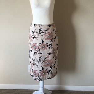 Ann Taylor Floral Pencil Skirt - Size 4