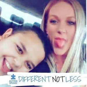 Meet your Posher, Adrienne