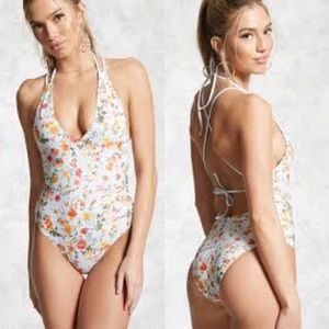 NWT Wildflower One Piece Bathing Suit - Small