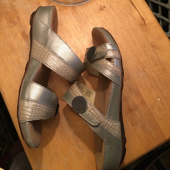 romika sandals