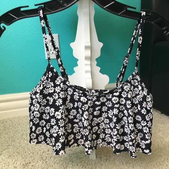Flowy Flower Swimsuit Top - Picture 6 of 7