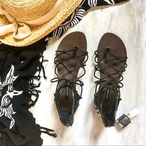 Shoemint size 8 sandles