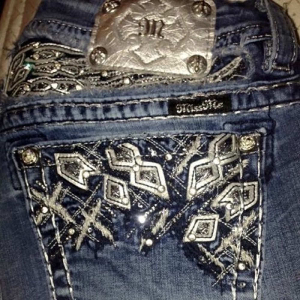 Looking for miss me jeans in this style in size 26