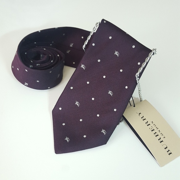 Burberry Other - ♂NWT BURBERRY mens iconic equestrian pattern tie