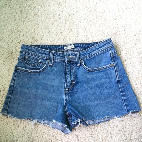 Vintage Mid Rise Lee Denim Shorts - Picture 4 of 5