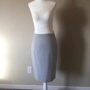 The Limited Pencil Skirt - Size 2