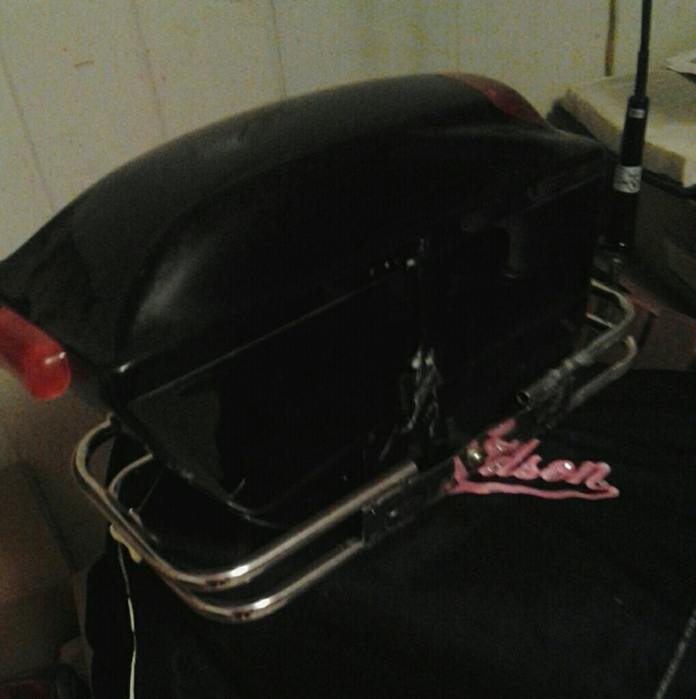 Hard saddle bags