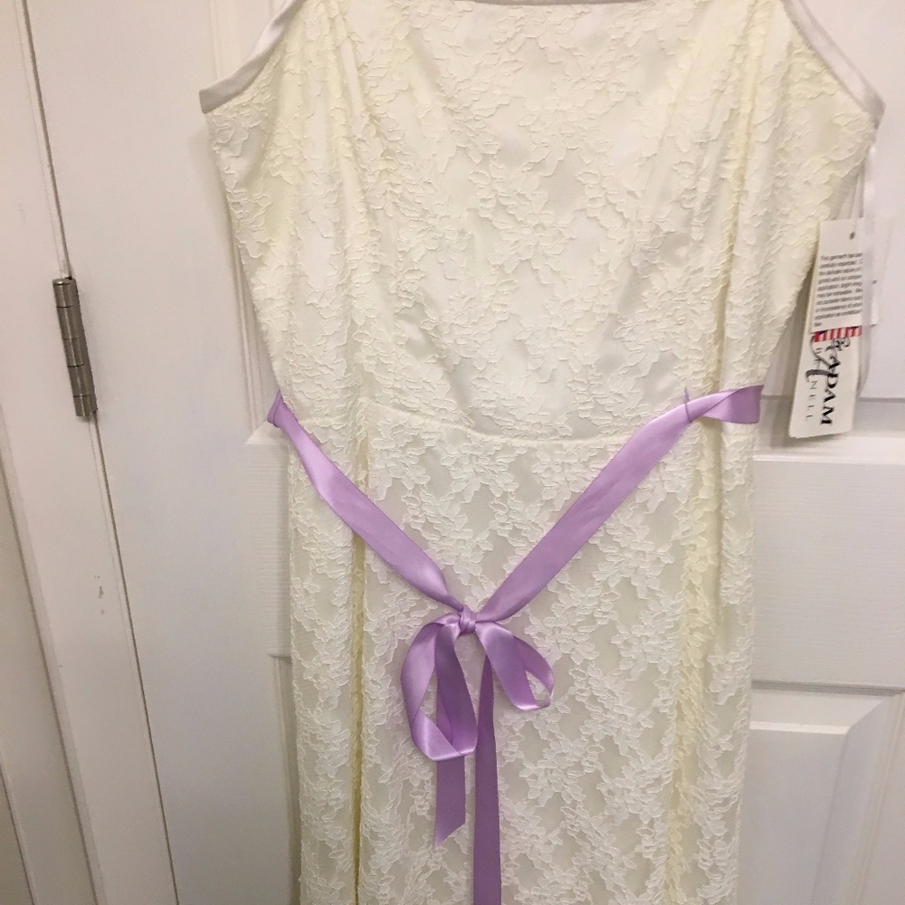 Betsy & Adam White Lace Dress w/Lilac Ribbon Sz 12