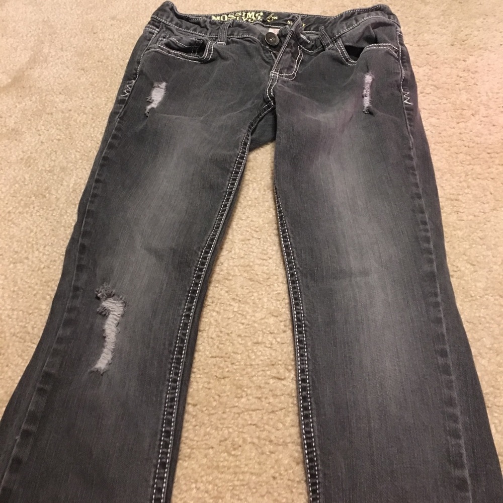 Black distressed skinny jeans