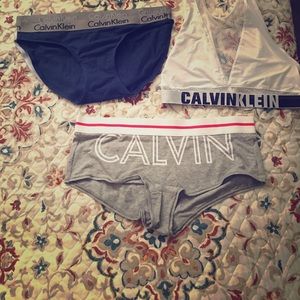 Never worn Calvin Klein bra and underwear mediums