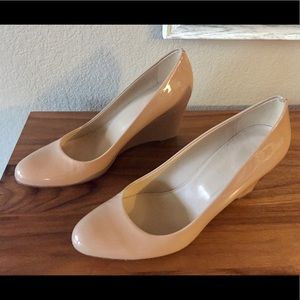 J. Crew Sylvia Patent Wedges Nude Sz 8
