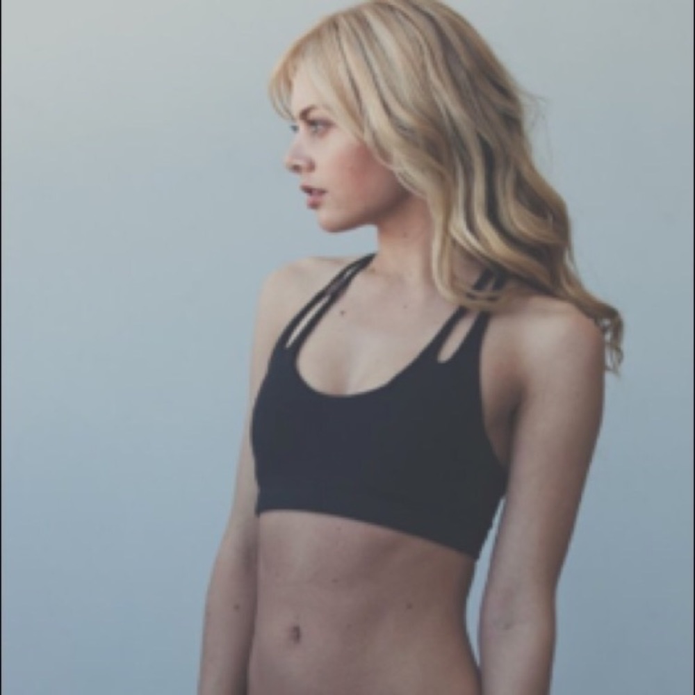 Montiel Activewear Teardrop Bra - Picture 2 of 4