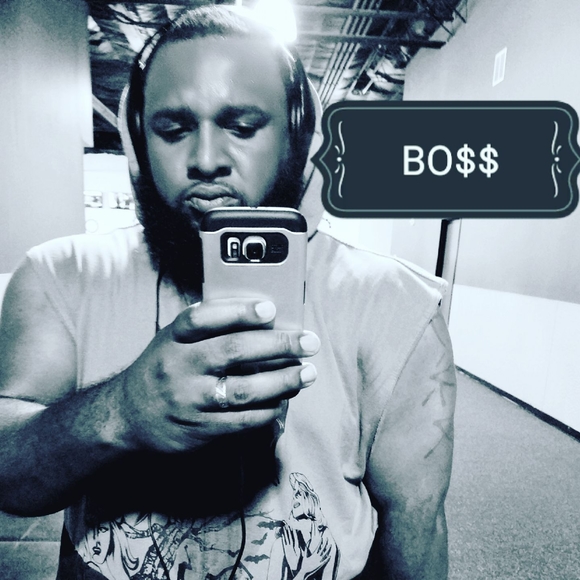 Meet your Posher, Kenneth - Picture 1 of 1