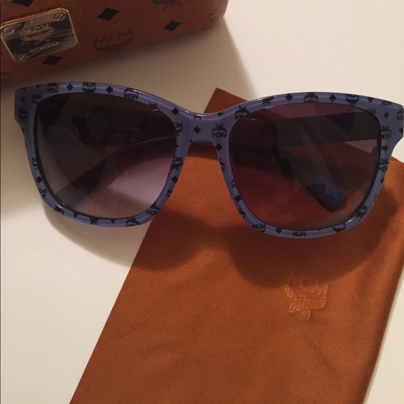 FINAL OFFER MCM Visetos 59MM Retro Logo Sunglasses - Picture 2 of 6