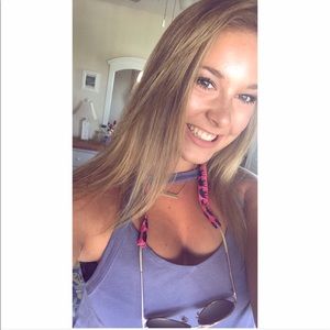 Meet your Posher, Allysa