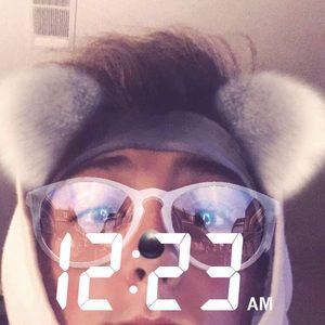 Meet your Posher, Christian