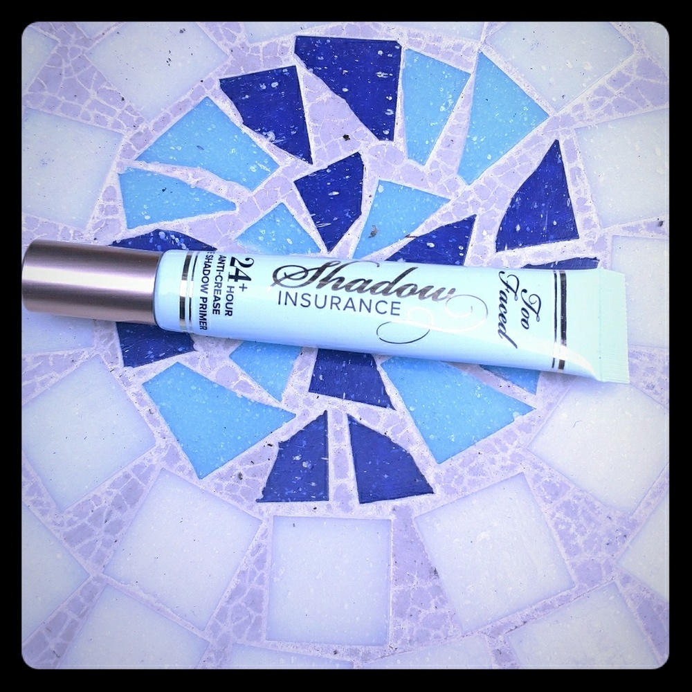Eyeshadow Primer