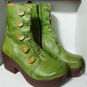 Jafa 671 Green Apple boots size Euro 38, US 8