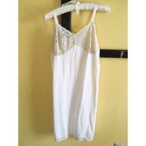 1960s vintage slip