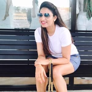 Meet your Posher, Sapna