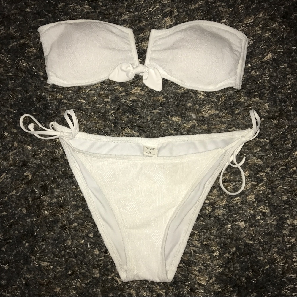 Bathing suit