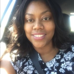 Meet your Posher, Jessica