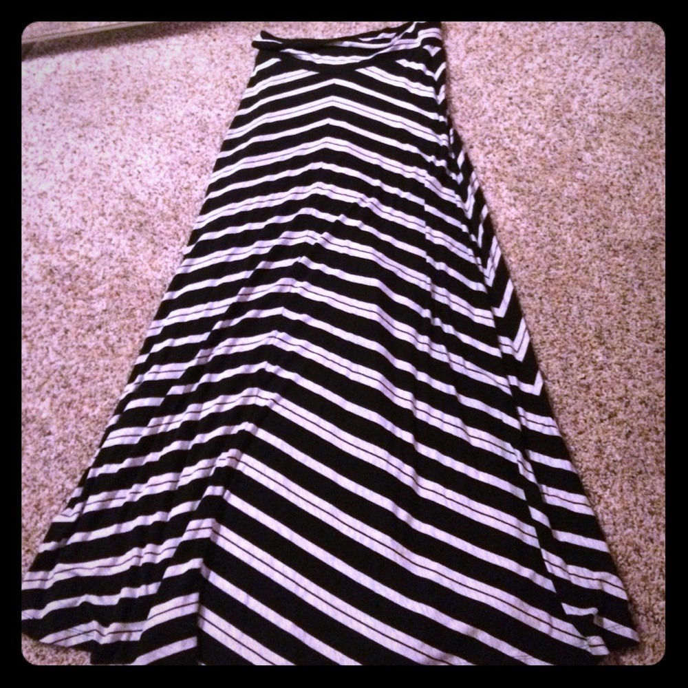 Striped maxi skirt