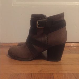 Ankle boots