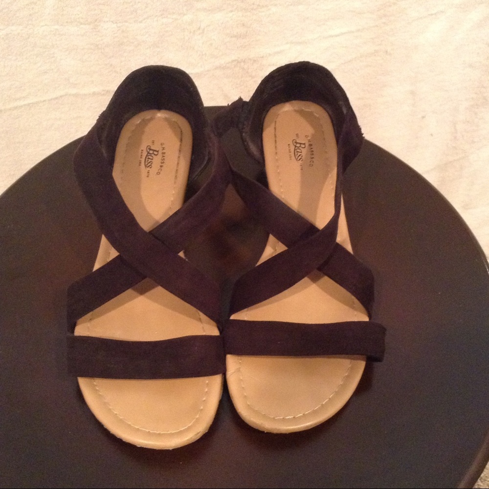 BASS sandals!