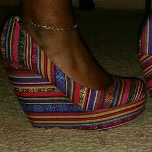 Aztec Wedges