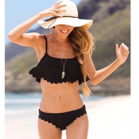 ✨LAST ONE!! Black Ruffle Bandeau Bikini✨ - Picture 2 of 4