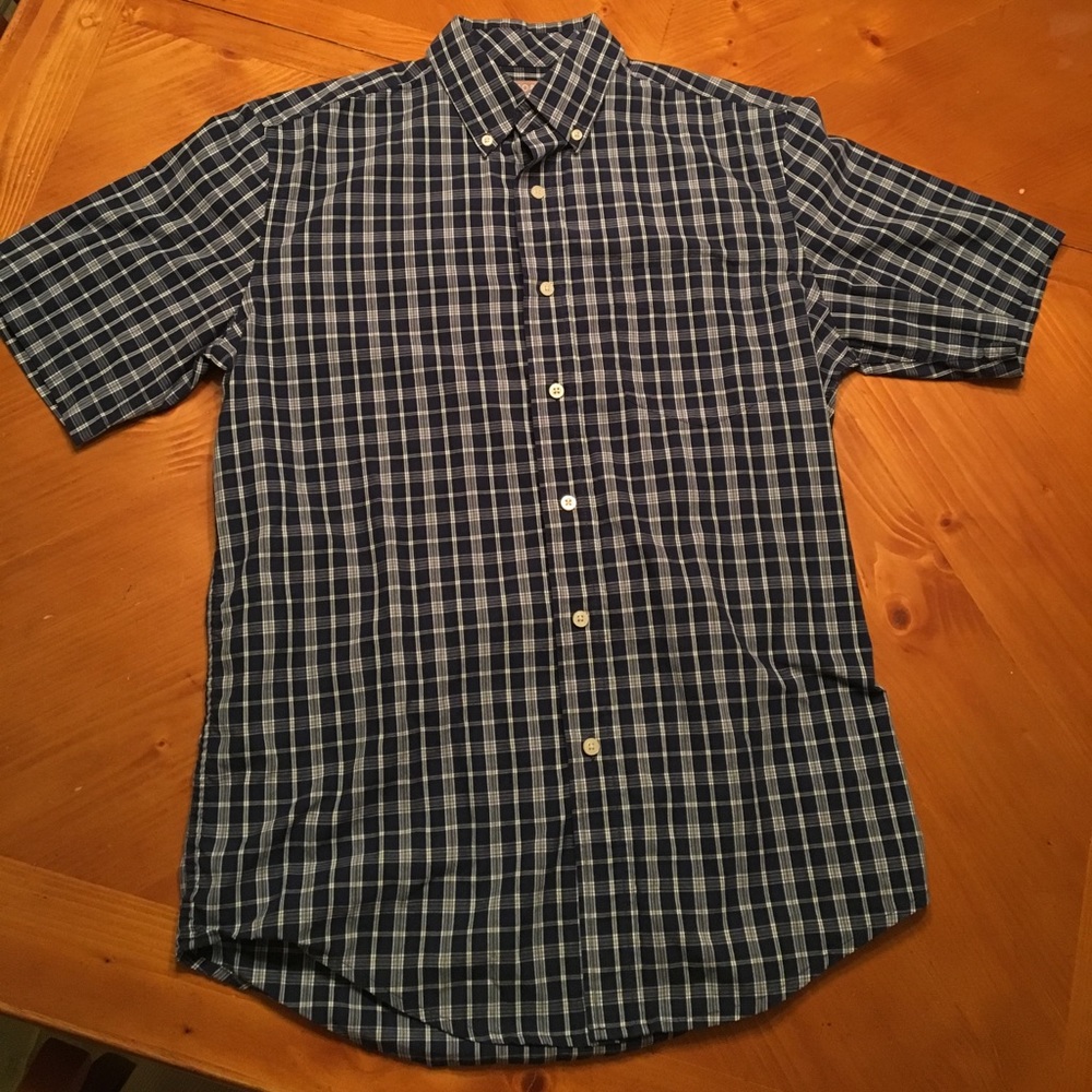 George casual short sleeve buttoned down shirt