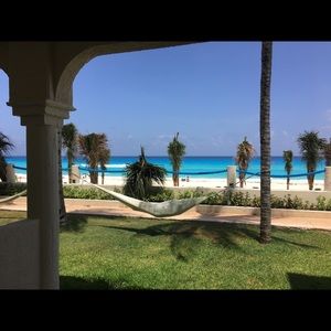 Meet your Posher, Johnny