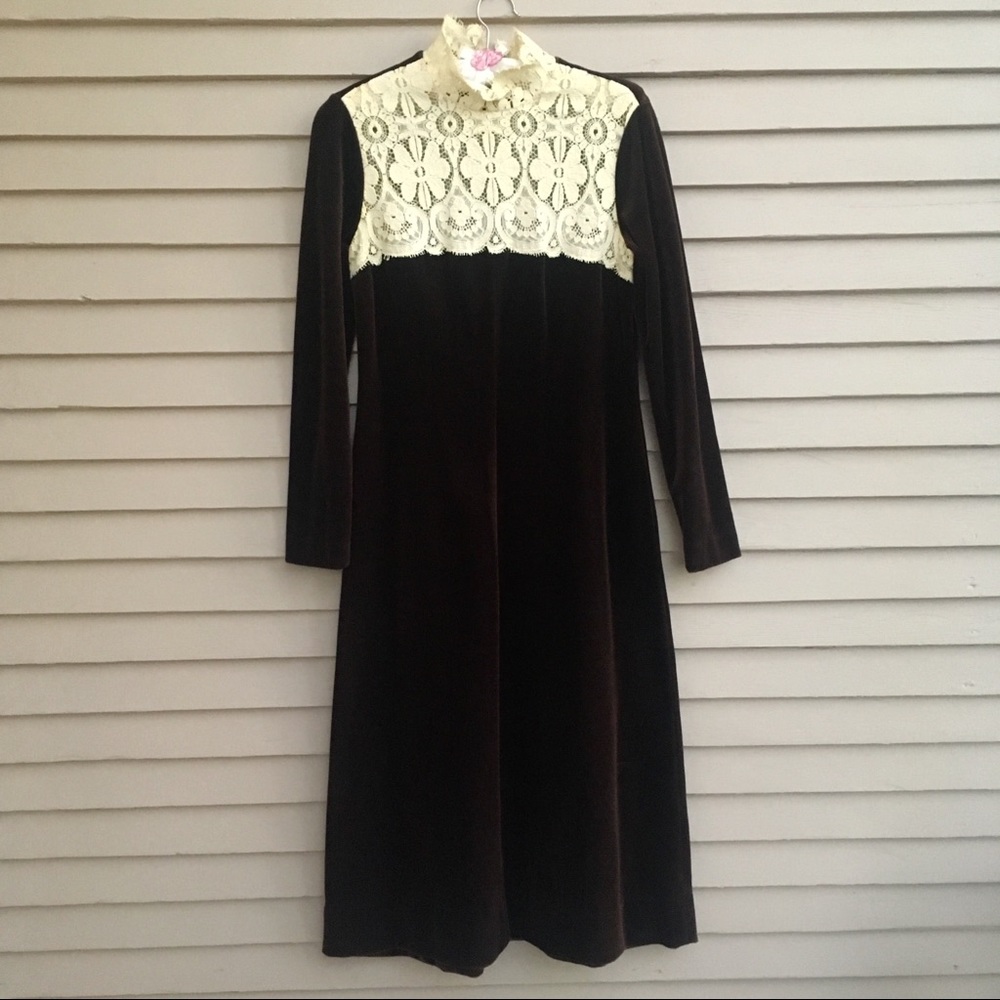 Vintage velvet midi dress