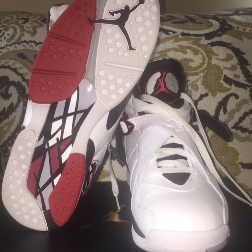 Jordan 8 "Alternate"