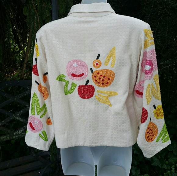 Stand Out in the Crowd by Pushpa - Amazing - Picture 2 of 2