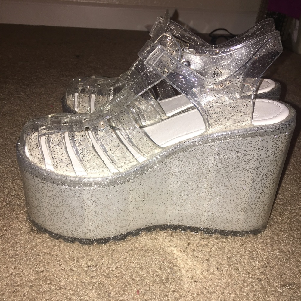 UNIF Hella Jellys