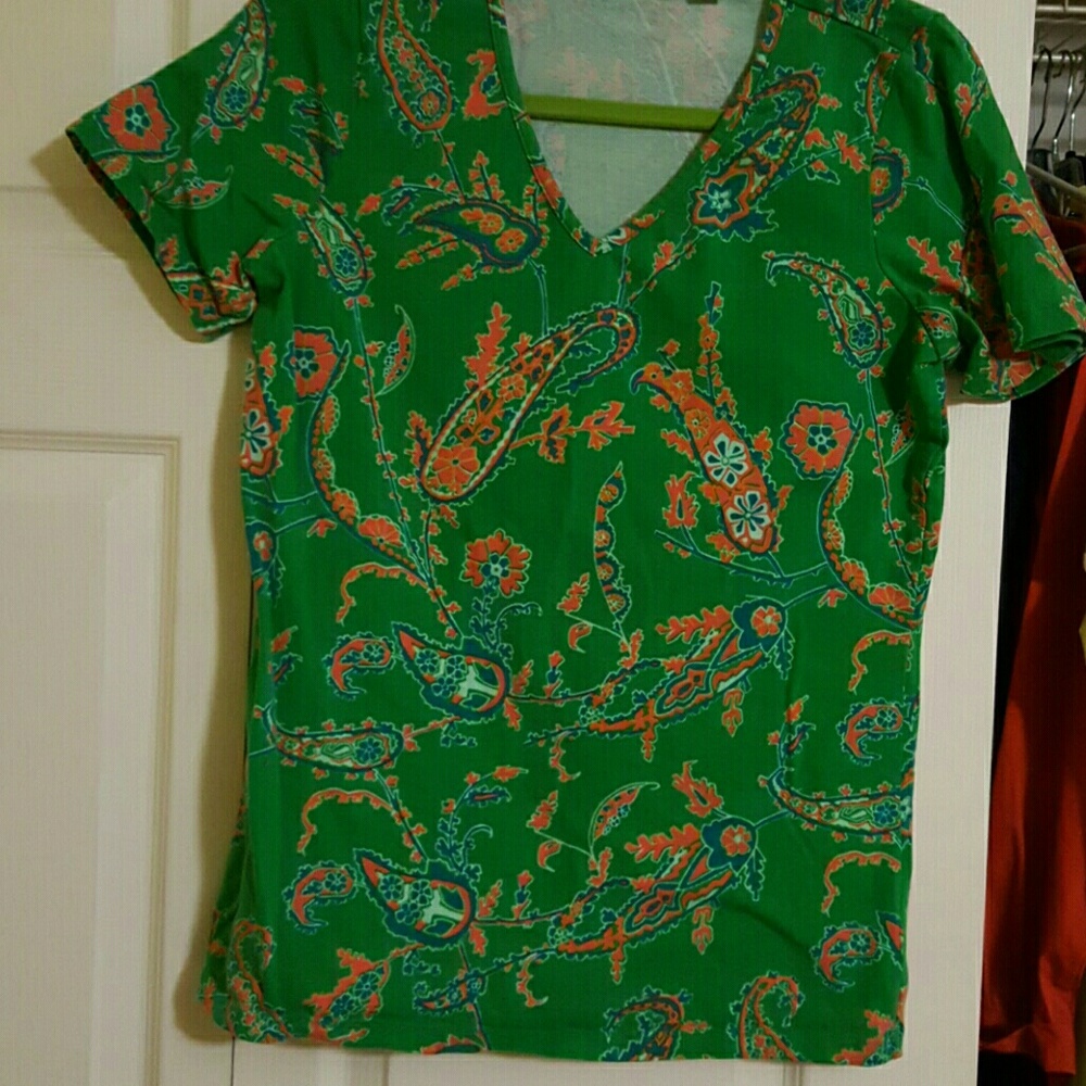 Short sleeve t shirt