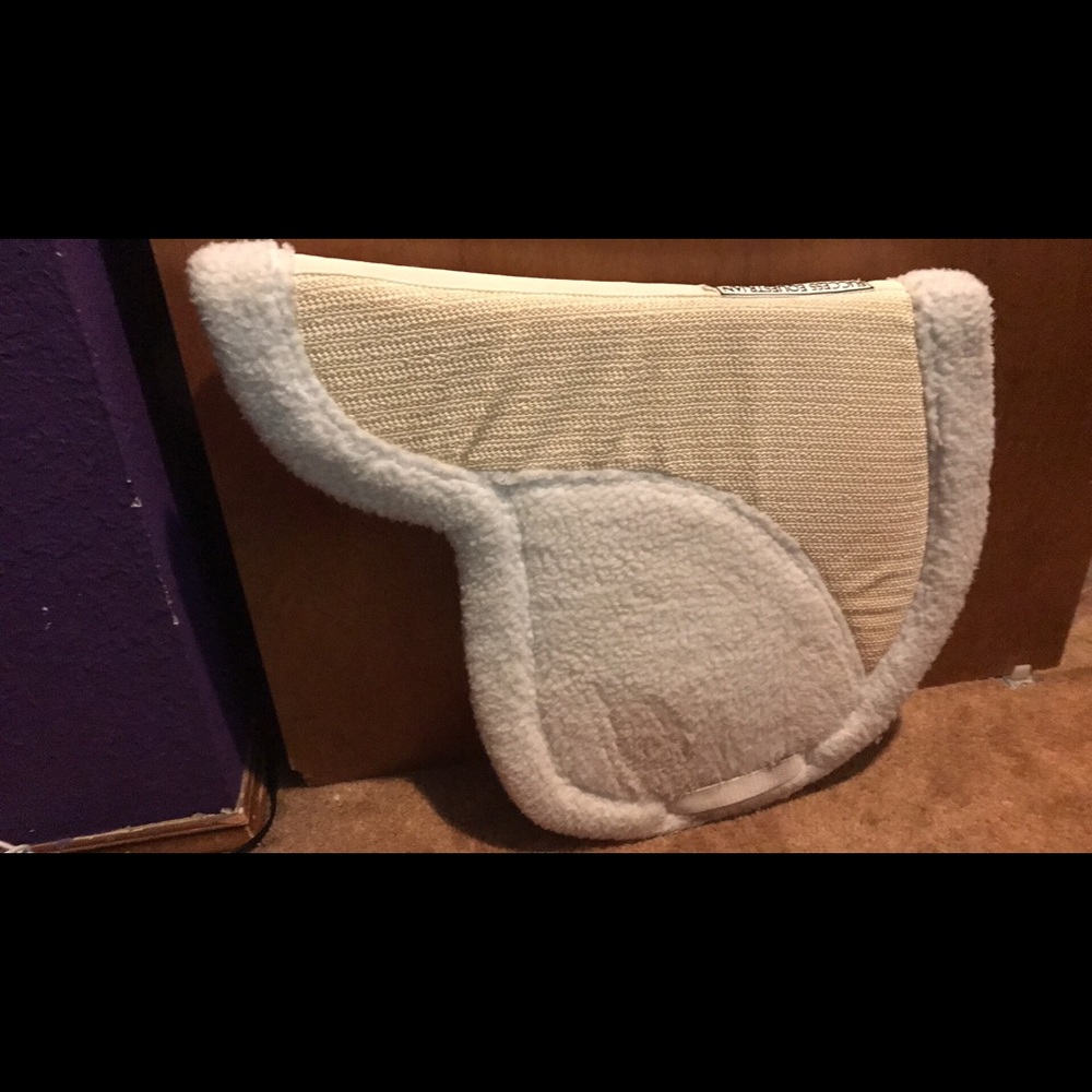 The Deluxe Hunter No-Slip pad